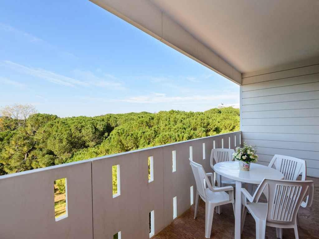 Apartment In Lignano Sabbiadoro 21783 Kültér fotó