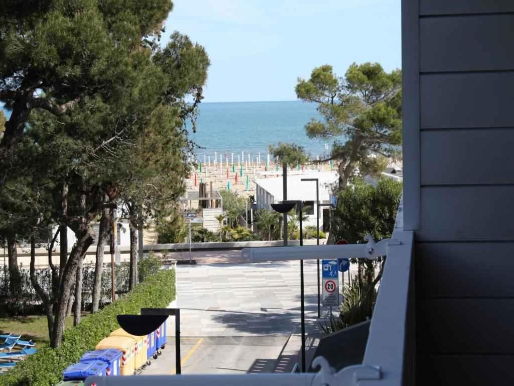 Apartment In Lignano Sabbiadoro 21783 Kültér fotó