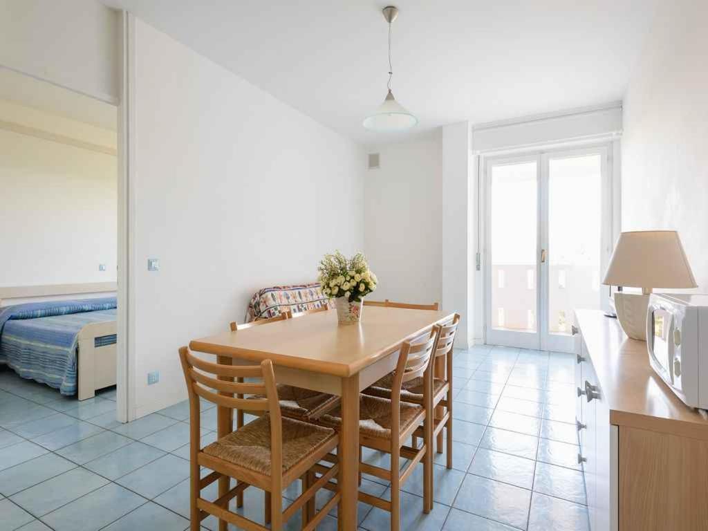 Apartment In Lignano Sabbiadoro 21783 Kültér fotó